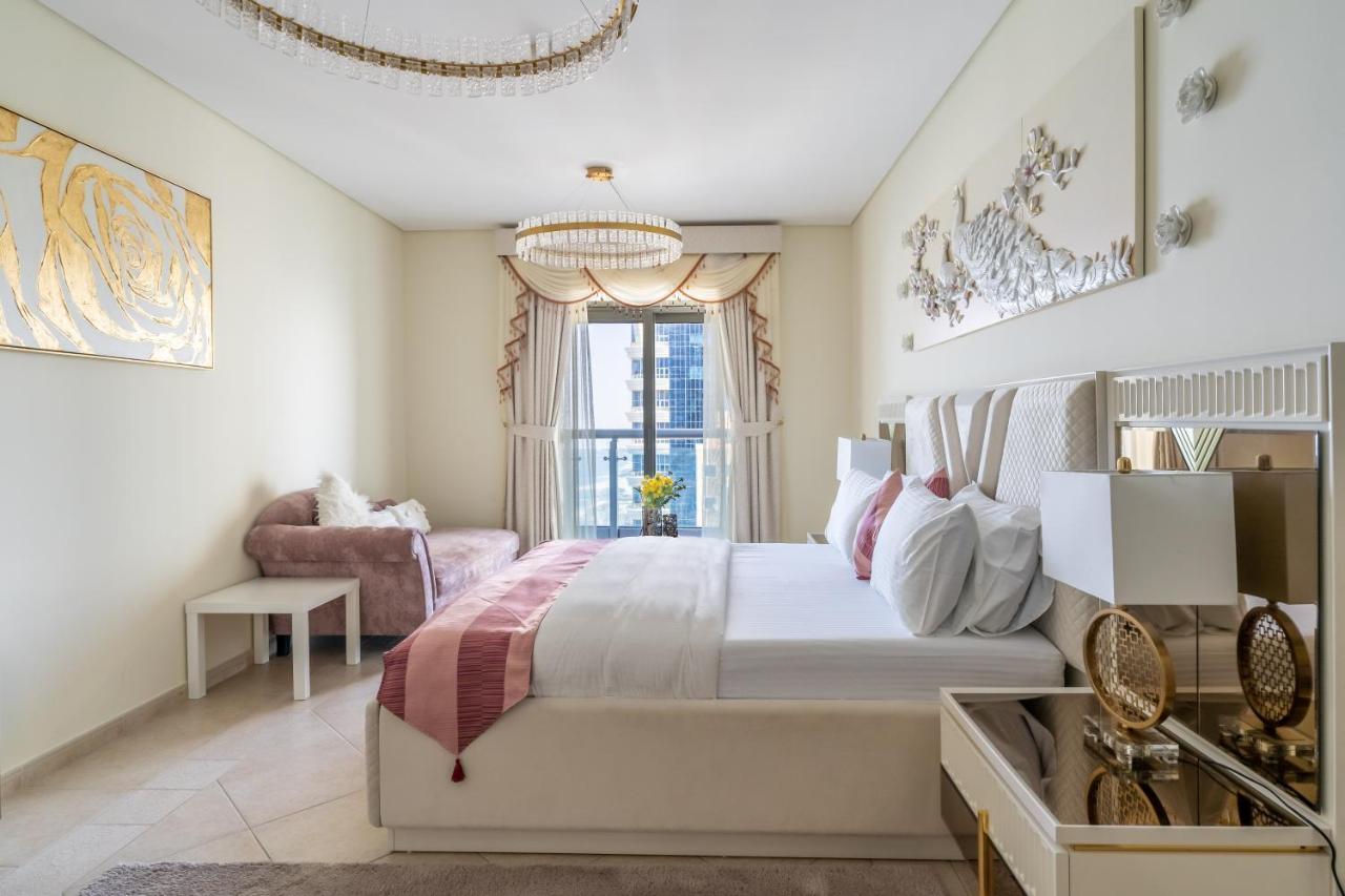 Veer Apartments - 82Nd Floor Princess Tower - Palm View Dubai Bagian luar foto